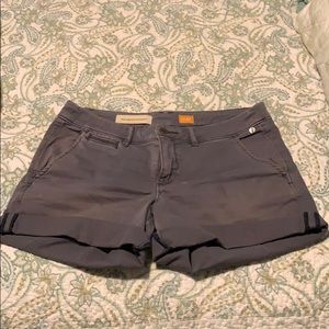 Anthropologie pilcro shorts size 27